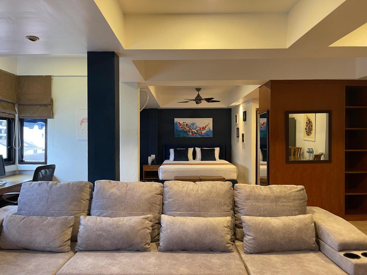 Summer Breeze Hotel Patong Екстериор снимка